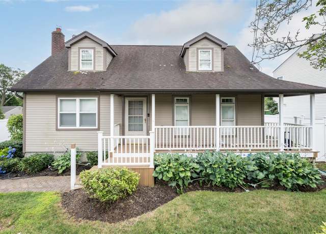 Property at 42 Bushwick St, Melville, NY 11747, 3 beds, 2 baths
