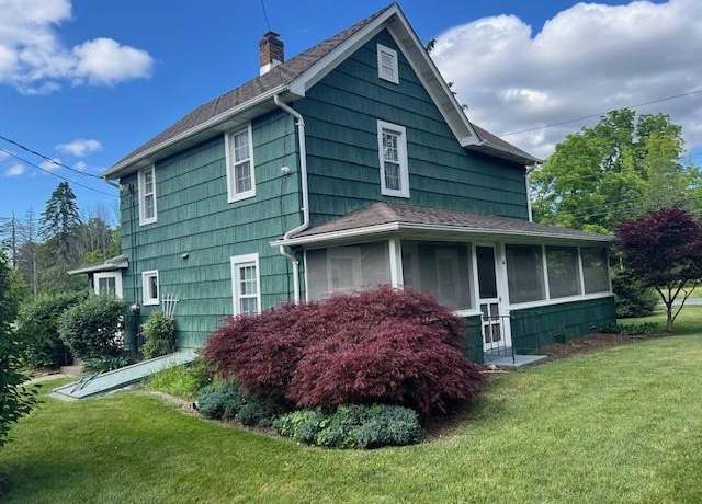 Property at 42 Amity Rd, Warwick, NY 10990, 3 beds, 1 bath