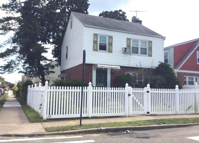 Property at 197-20 118th Ave, Saint Albans, NY 11412, 3 beds, 2 baths