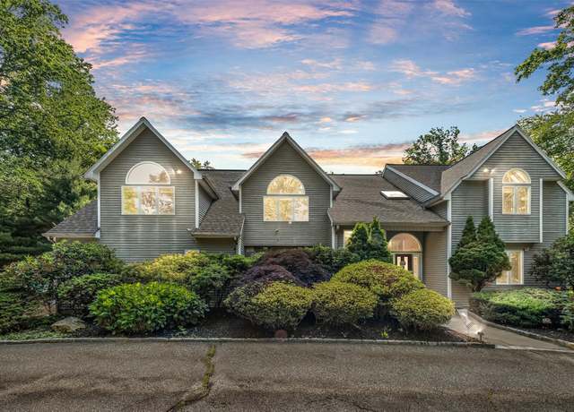Property at 48 Orchard Hill Rd, Carmel, NY 10512, 4 beds, 3.5 baths