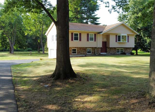 Property at 11 Jennifer Dr, Wappingers Falls, NY 12590, 3 beds, 2.5 baths