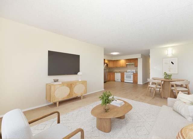 Property at 25-56 120th St Unit 2C, Flushing, NY 11354, 3 beds, 2 baths