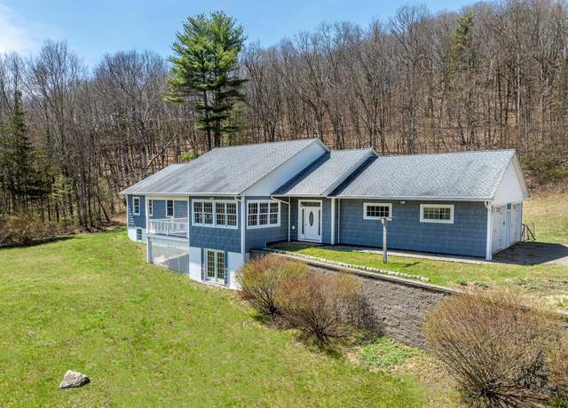 Property at 1 Kimberly Way, Clinton Corners, NY 12514, 3 beds, 4 baths