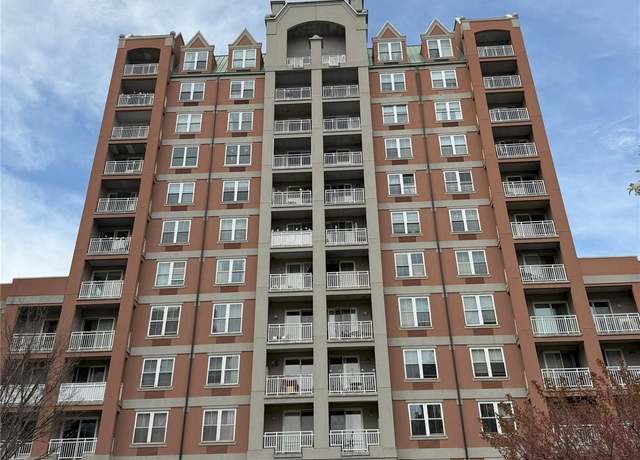 Property at 40 Oceana Dr W Ph 1A, Brooklyn, NY 11235, 2 beds, 2 baths