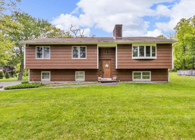 Property at 122 Minor Rd, Brewster, NY 10509, 3 beds, 2 baths