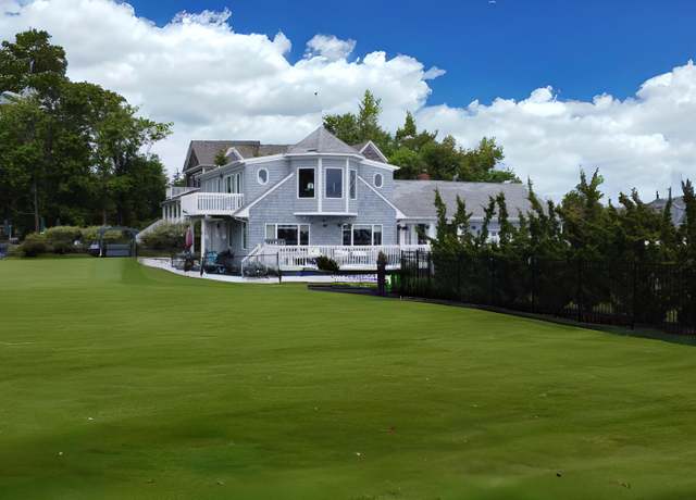 Property at 140 Ocean Ave, Center Moriches, NY 11934, 5 beds, 3 baths