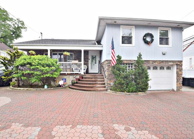 Property at 67 Hungry Harbor Rd, Valley Stream, NY 11581, 4 beds, 3 baths