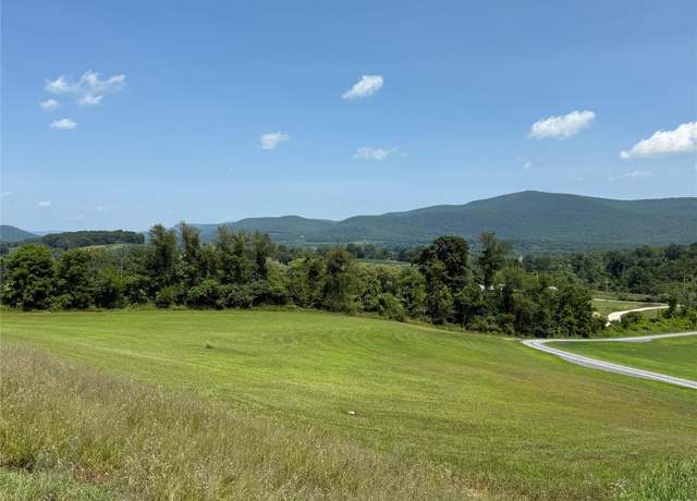 Property at 1131 E Ancram Rd, Ancramdale, NY 12503, 4 beds, 3.5 baths