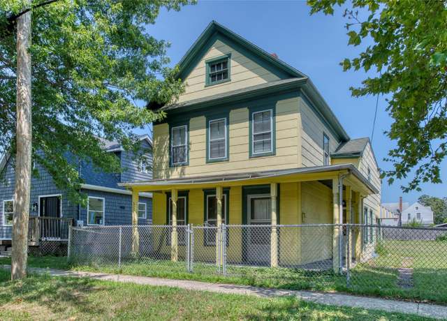 Property at 330 2nd St, Greenport, NY 11944, 2 beds, 2 baths