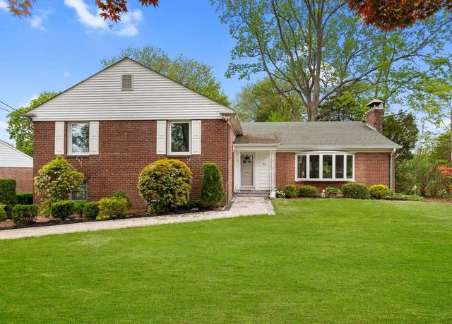 Property at 59 Woodford Rd, Scarsdale, NY 10583, 4 beds, 3 baths