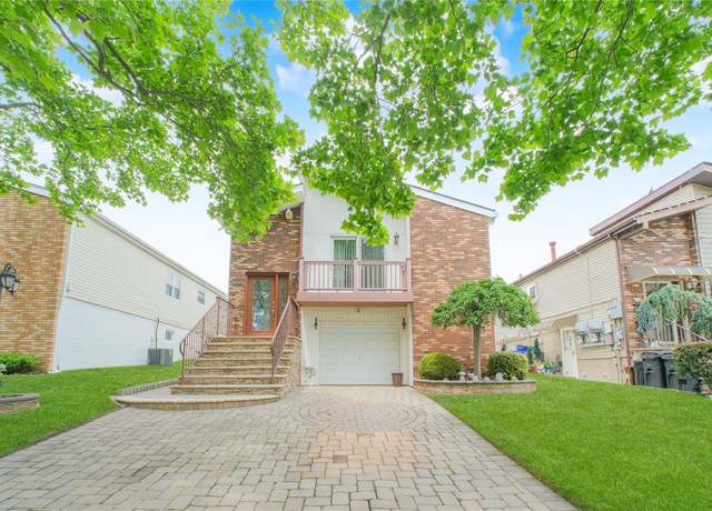 Property at 63 Dorval Ave, Staten Island, NY 10312, 3 beds, 1.5 baths