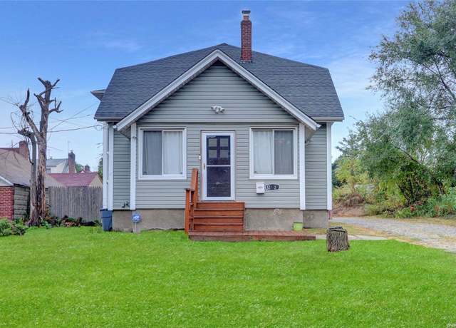 Property at 128-35 Brookville Blvd, Rosedale, NY 11422, 4 beds, 2 baths