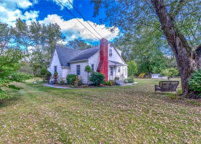 Property at 179 Grove St, Tillson, NY 12486, 4 beds, 2.5 baths