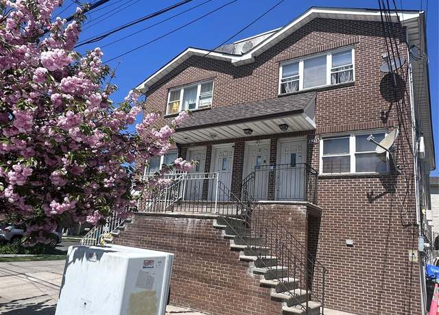 Property at 1903 Arnow Ave, Bronx, NY 10469, 6 beds, 4 baths