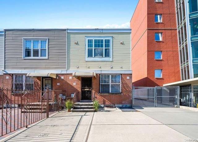 Property at 424 Snediker Ave, Brooklyn, NY 11207, 3 beds, 1.5 baths