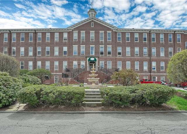 Property at 4406 Villa at The Woods #4406, Peekskill, NY 10566, 2 beds, 2 baths
