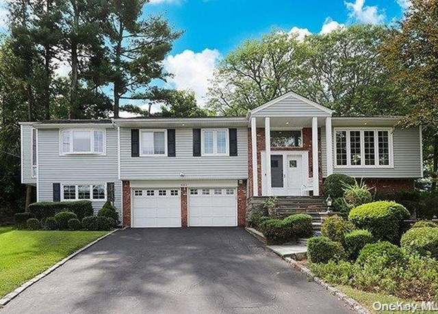 Property at 461 Elm Dr, Roslyn, NY 11576, 4 beds, 4 baths