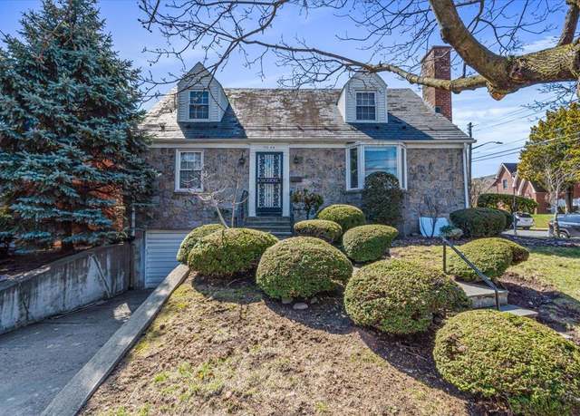 Property at 172-04 32 Ave, Flushing, NY 11358, 3 beds, 2.5 baths