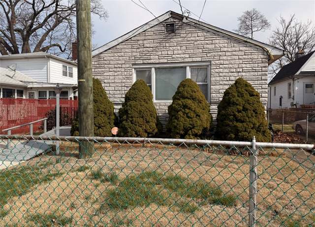 Property at 230-07 145th Avenue Ave, Springfield Gardens, NY 11413, 3 beds, 1.5 baths