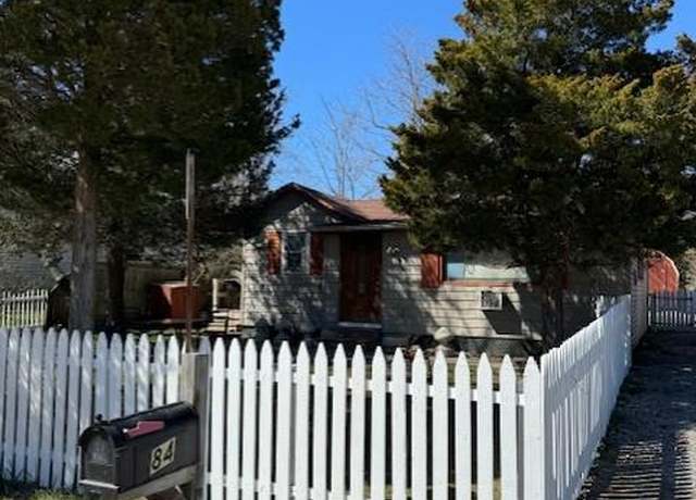 Property at 84 Point Rd, Flanders, NY 11901, 3 beds, 1 bath