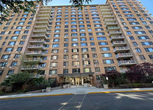 Property at 195 Willoughby Ave #302, Brooklyn, NY 11205, 1 bath