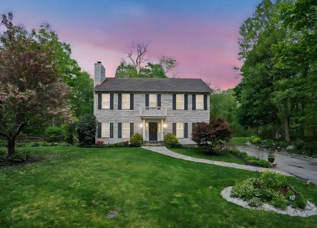 Property at 304 Church Rd, Putnam Valley, NY 10579, 4 beds, 2.5 baths