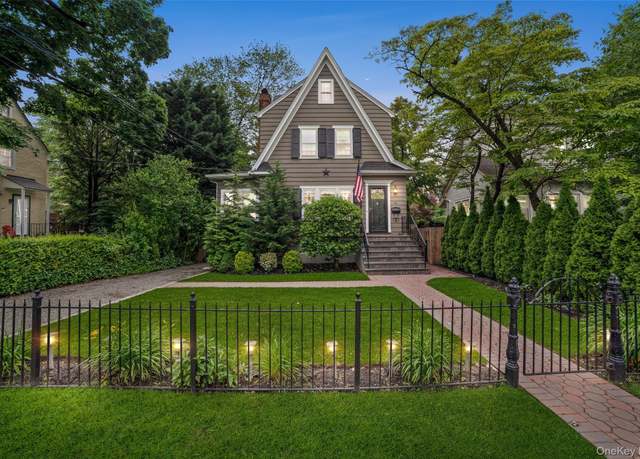 Property at 10 Wiltshire St, Bronxville, NY 10708, 3 beds, 1.5 baths