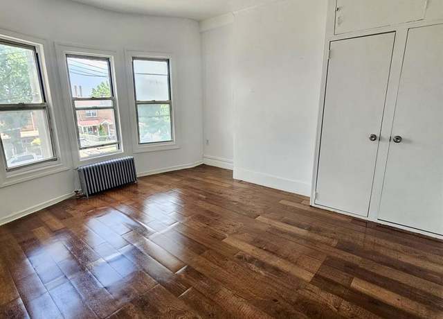Property at 909 Castle Hill Ave, Bronx, NY 10473, 7 beds, 3 baths