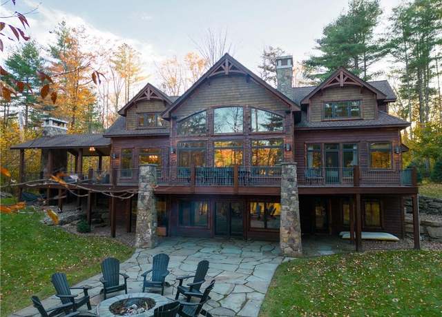 Property at 569 Woodstone Trl, Lumberland, NY 12737, 7 beds, 6.5 baths