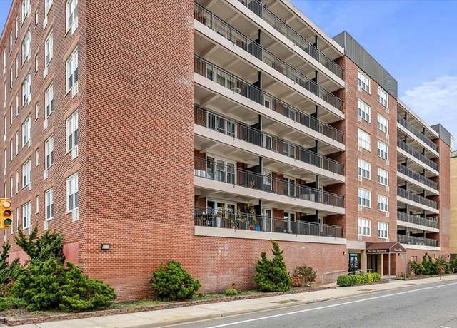 Property at 1 E Broadway Unit 5 K, Long Beach, NY 11561, 1 bath