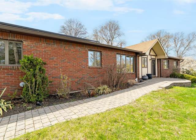 Property at 28 Massachusetts Ave, Congers, NY 10920, 3 beds, 2 baths