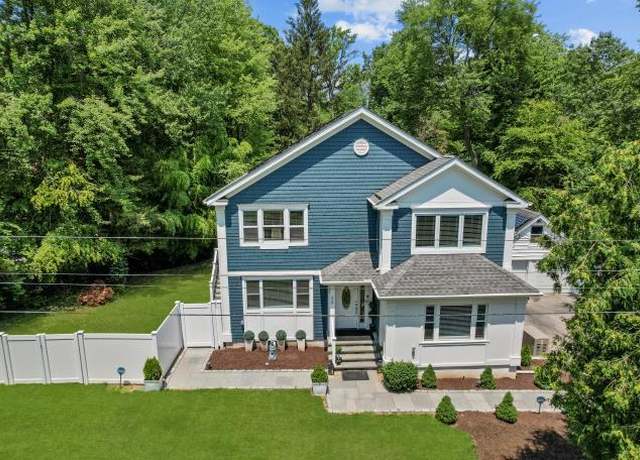 Property at 36 New Valley Rd, New City, NY 10956, 4 beds, 4 baths