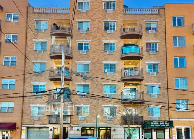 Property at 43-18 Robinson St Unit 7C, Flushing, NY 11355, 2 beds, 2 baths