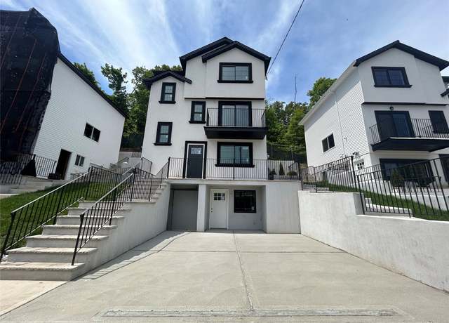 Property at 806 Van Duzer St, Staten Island, NY 10304, 4 beds, 1.5 baths