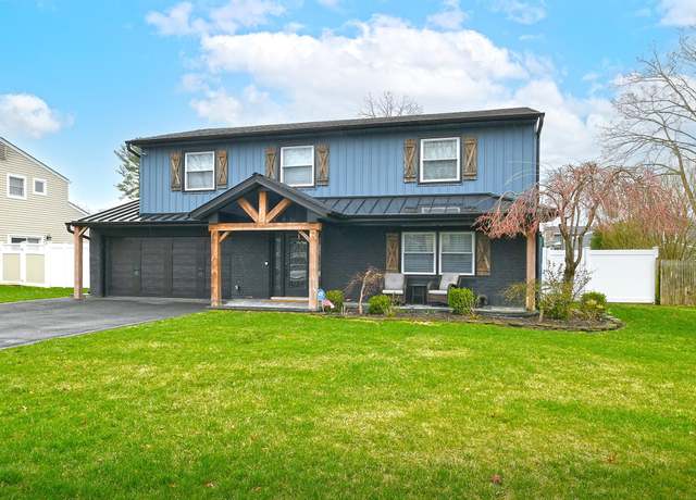 Property at 4 Glenfield Ln, Nesconset, NY 11767, 4 beds, 2.5 baths