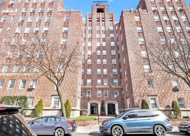 Property at 73-37 Austin St Unit 2E, Forest Hills, NY 11375, 1 bed, 1 bath