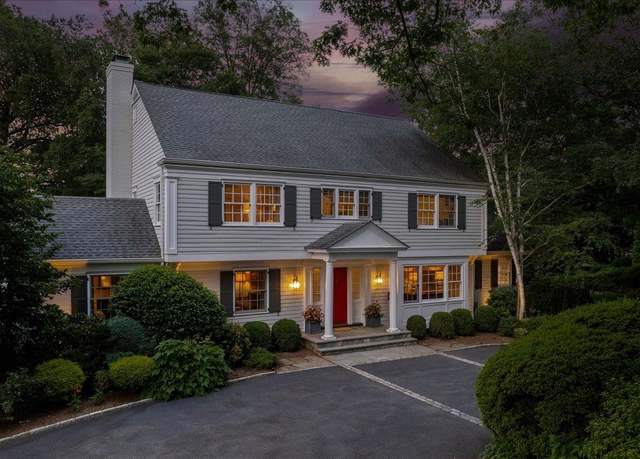 Property at 35 Seville Ave, Rye, NY 10580, 5 beds, 5.5 baths