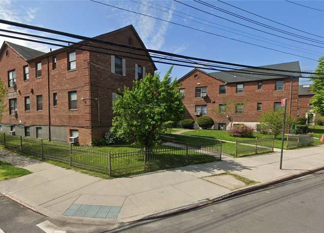 Property at 202-08 Rocky Hill Rd Unit 82B, Bayside, NY 11361, 2 beds, 1 bath