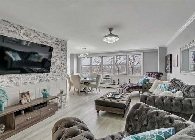 Property at 615 Palmer Rd #201, Yonkers, NY 10701, 2 beds, 2 baths