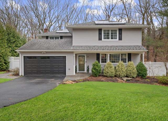 Property at 24 Pimlico Dr, Commack, NY 11725, 4 beds, 3 baths