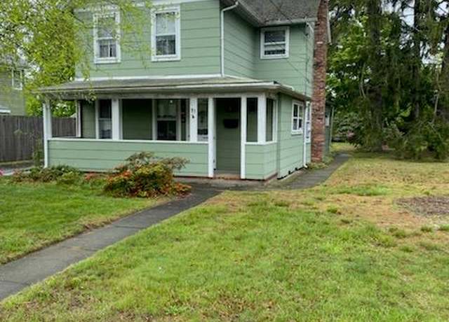 Property at 85 Jennings Ave, Patchogue, NY 11772, 3 beds, 1 bath