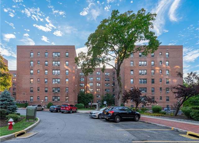 Photo of 1 Fisher Dr #216, Mount Vernon, NY 10552