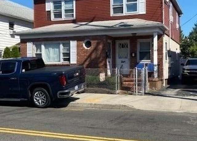 Property at 24 Redfern Ave, Inwood, NY 11096, 7 beds, 2.5 baths
