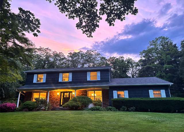 Property at 1 Concord Dr, Fort Salonga, NY 11768, 5 beds, 2.5 baths