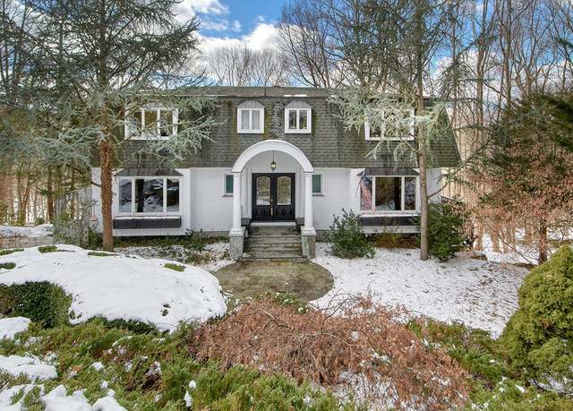 Property at 52 Old Lyme Rd, Chappaqua, NY 10514, 4 beds, 3.5 baths