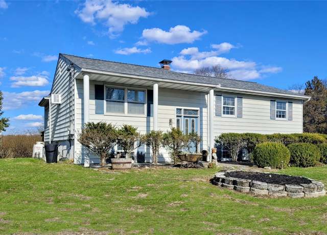 Property at 2 Daisy Ln, Wappingers Falls, NY 12590, 4 beds, 2 baths