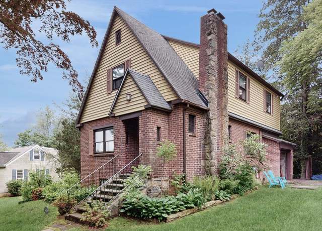 Property at 3 Byram Ridge Rd S, Armonk, NY 10504, 2 beds, 2 baths
