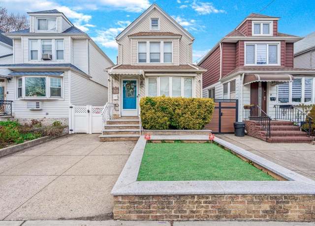 Property at 7846 64th Pl, Glendale, NY 11385, 3 beds, 2.5 baths