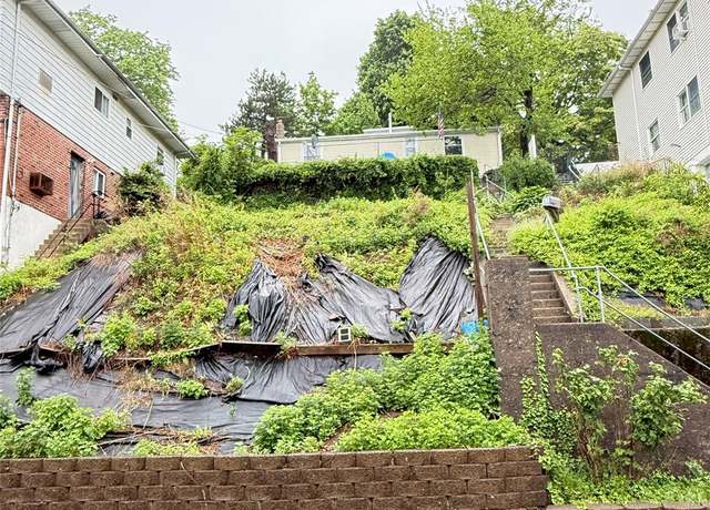 Property at 37 New Ave, Yonkers, NY 10704, 2 beds, 1 bath