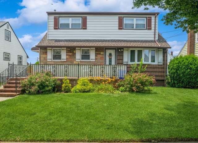 Property at 66 Gates Ave, Valley Stream, NY 11580, 3 beds, 2 baths